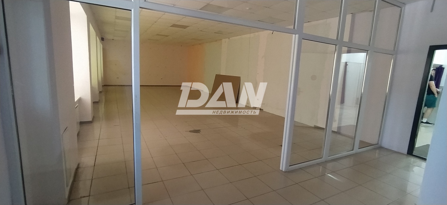 Помещение свободного назначения 112 м²