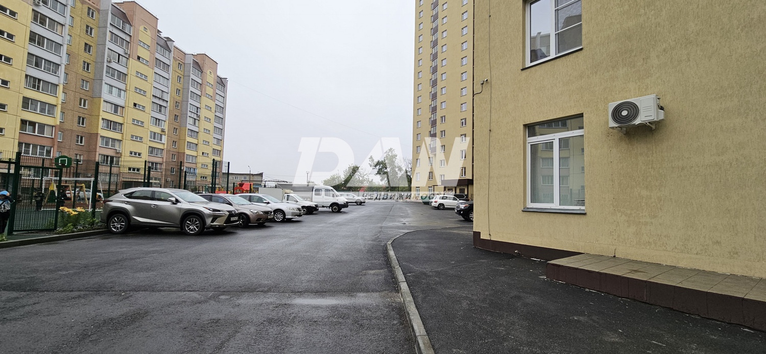 Торговая площадь 96 м²