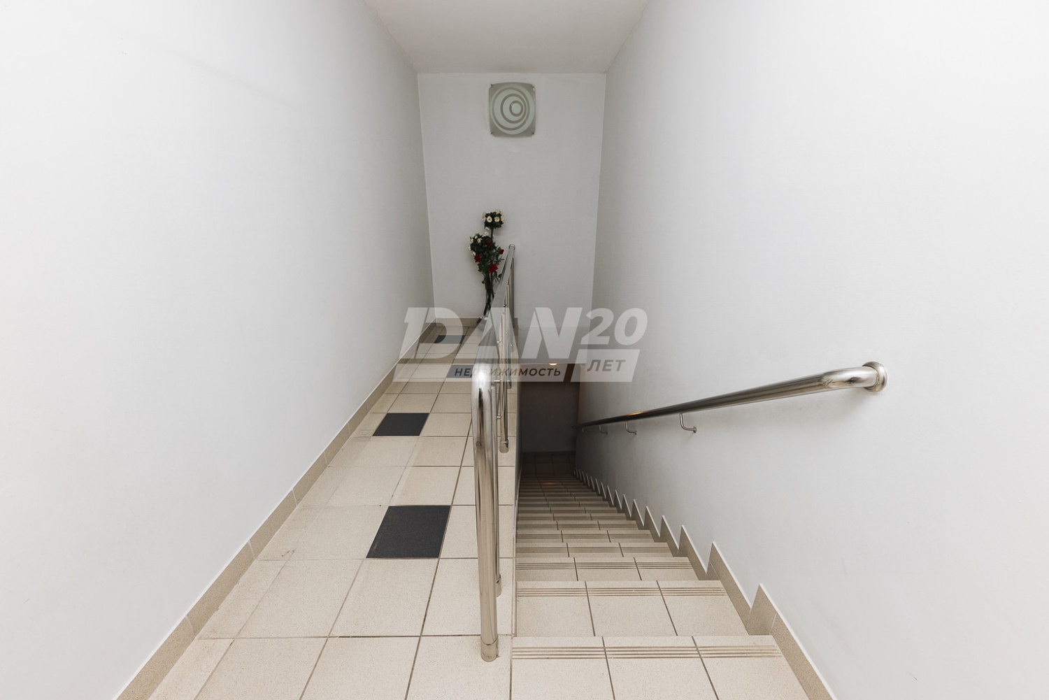 Торговое помещение 339 м²