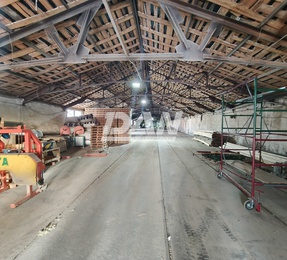 Производственное помещение, 1627 м²