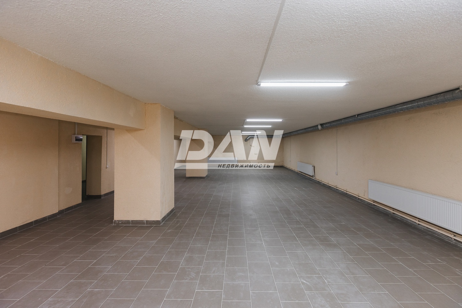 Помещение свободного назначения 610 м²