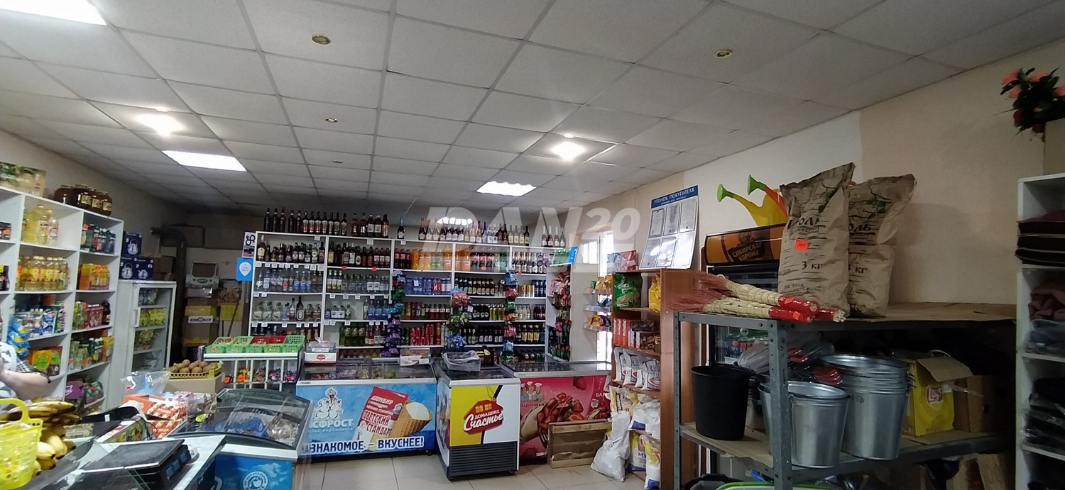 Торговая площадь 71,1 м²