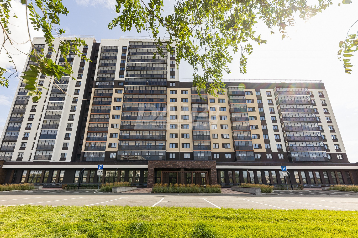Торговое помещение 270 м²