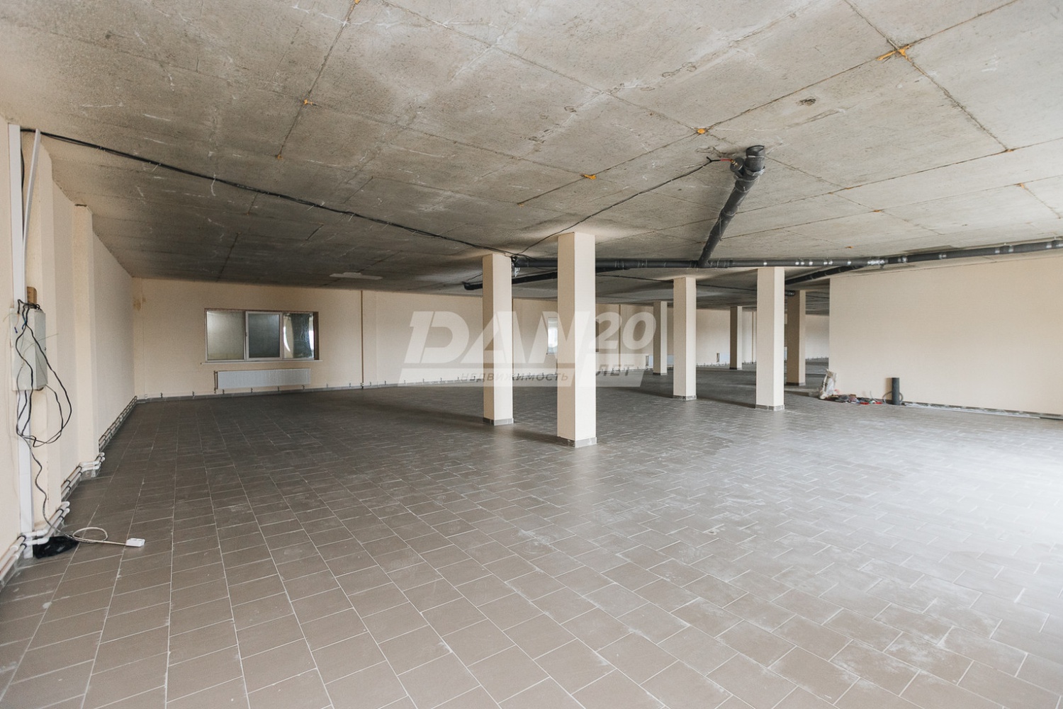 Помещение свободного назначения 844 м²