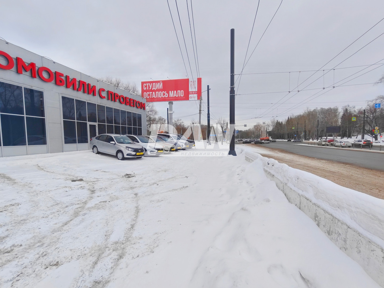 Торговое помещение 300 м²