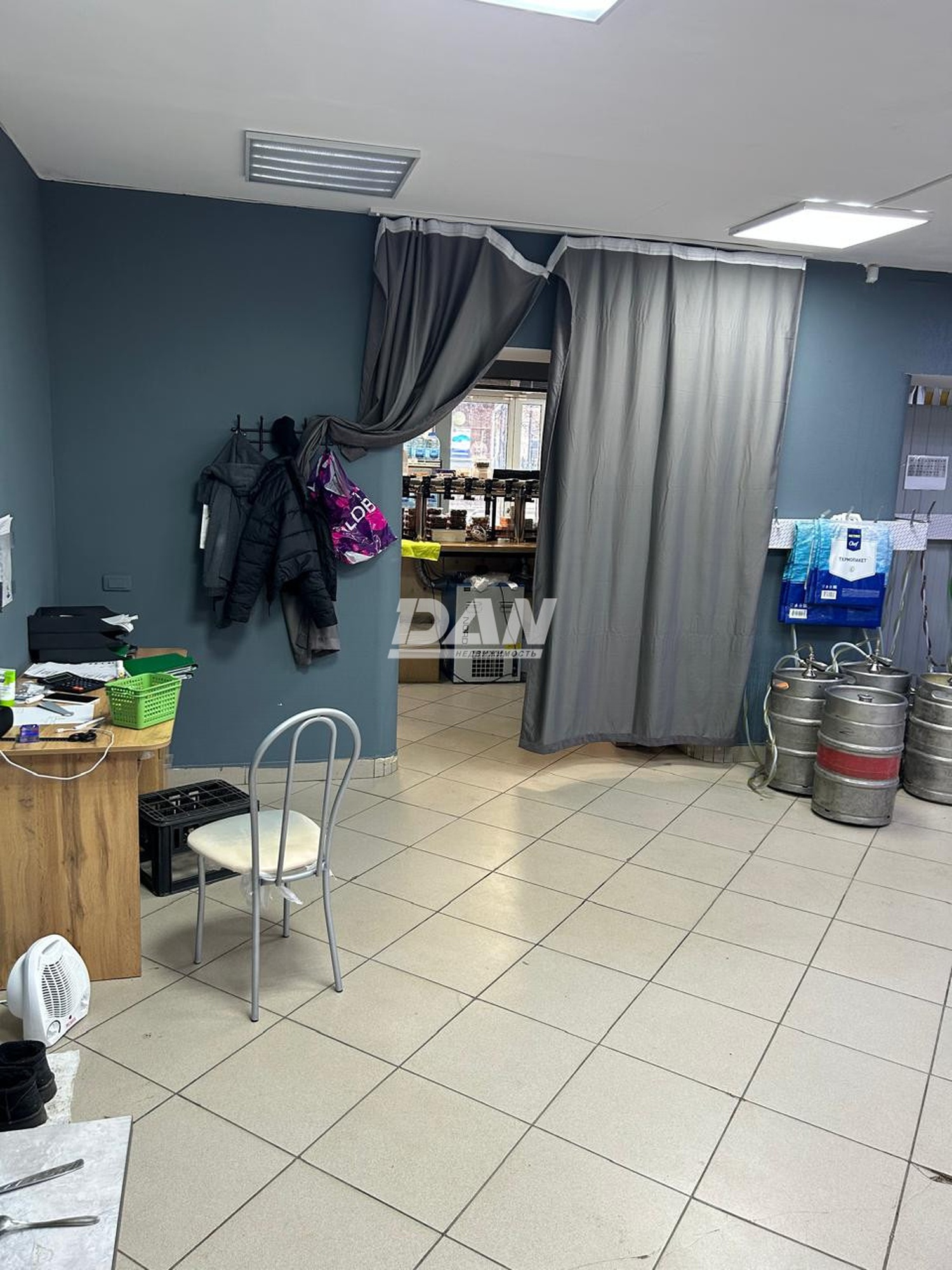 Торговое помещение 85 м²