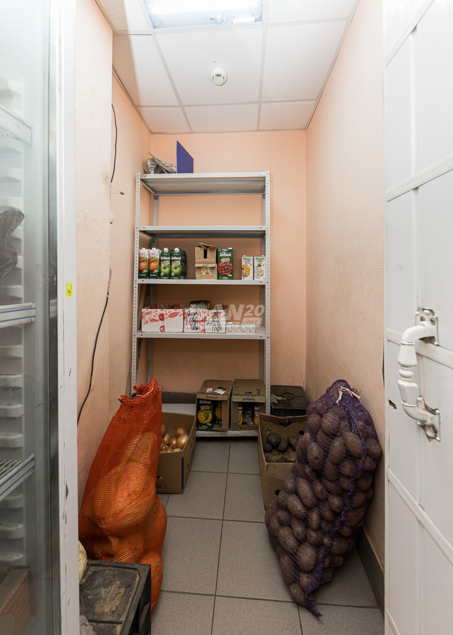 Помещение свободного назначения 183 м²