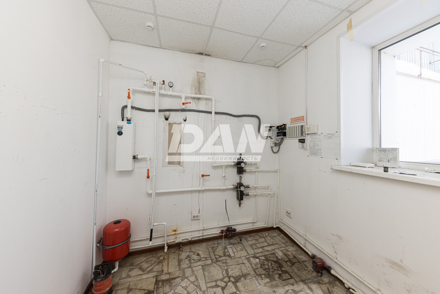 Склад 4744,7 м²