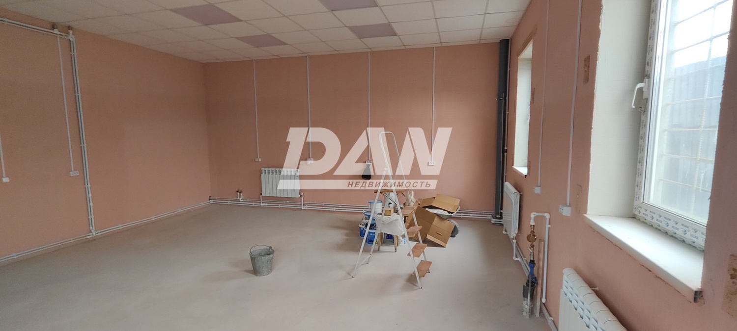Помещение свободного назначения 262,4 м²