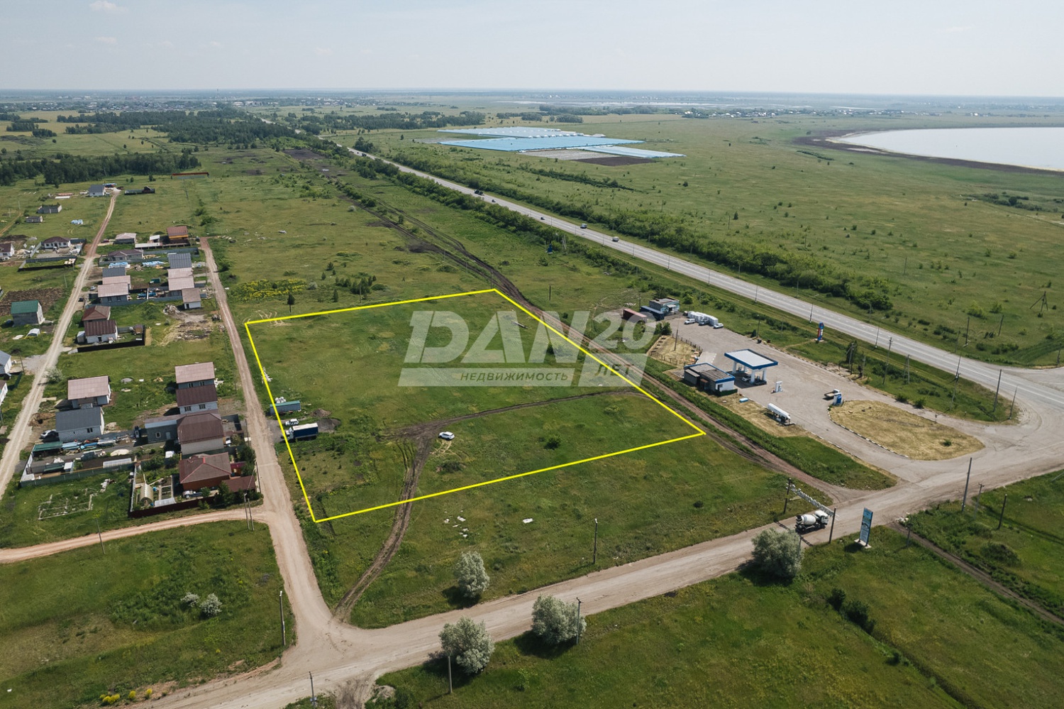 Земельный участок 11000 м²