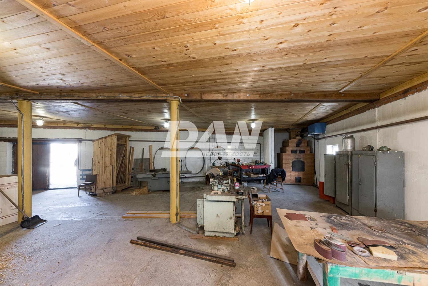 Производственное помещение 1032 м²