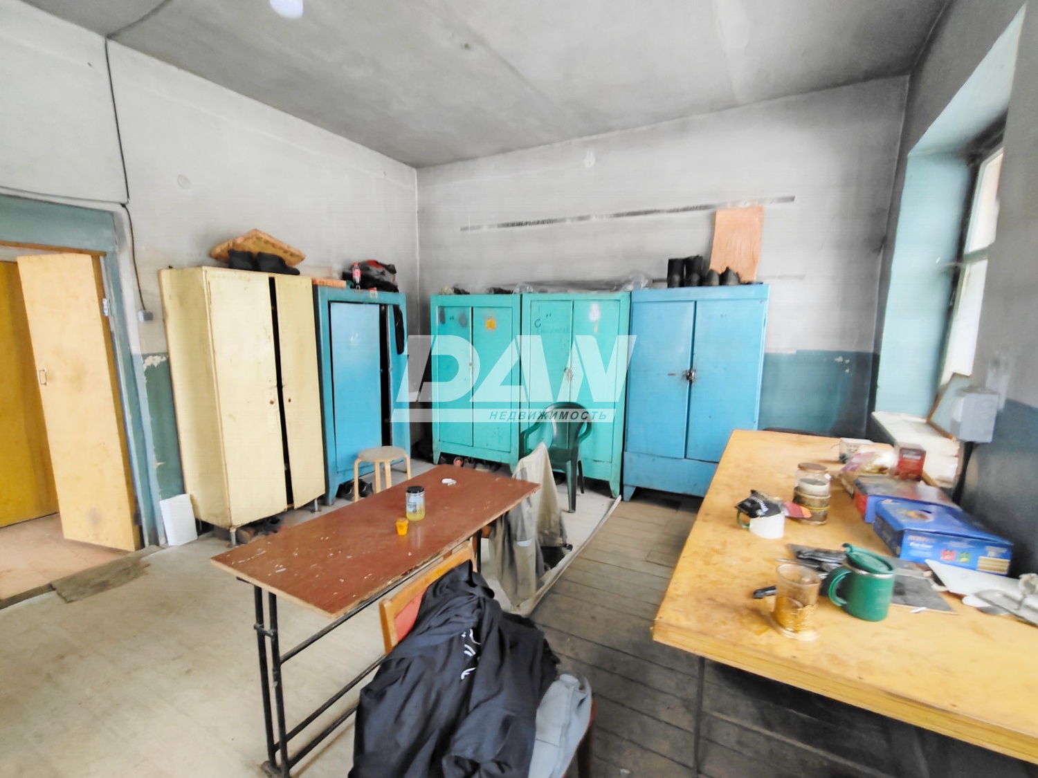 Помещение свободного назначения 1000 м²
