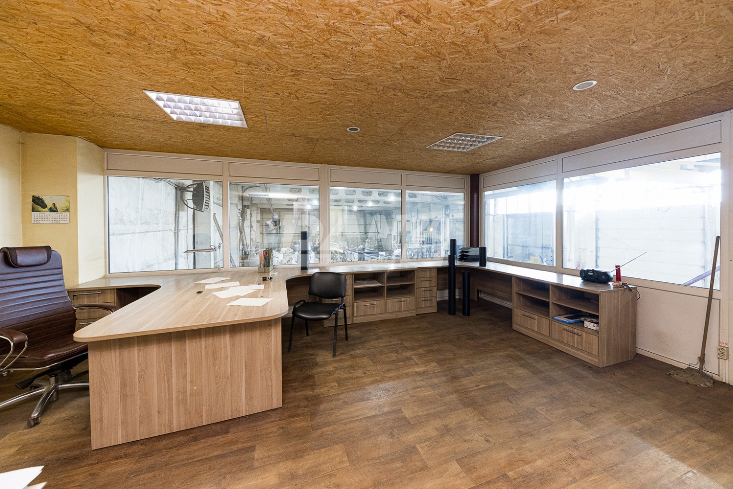 Производственное помещение 1206 м²