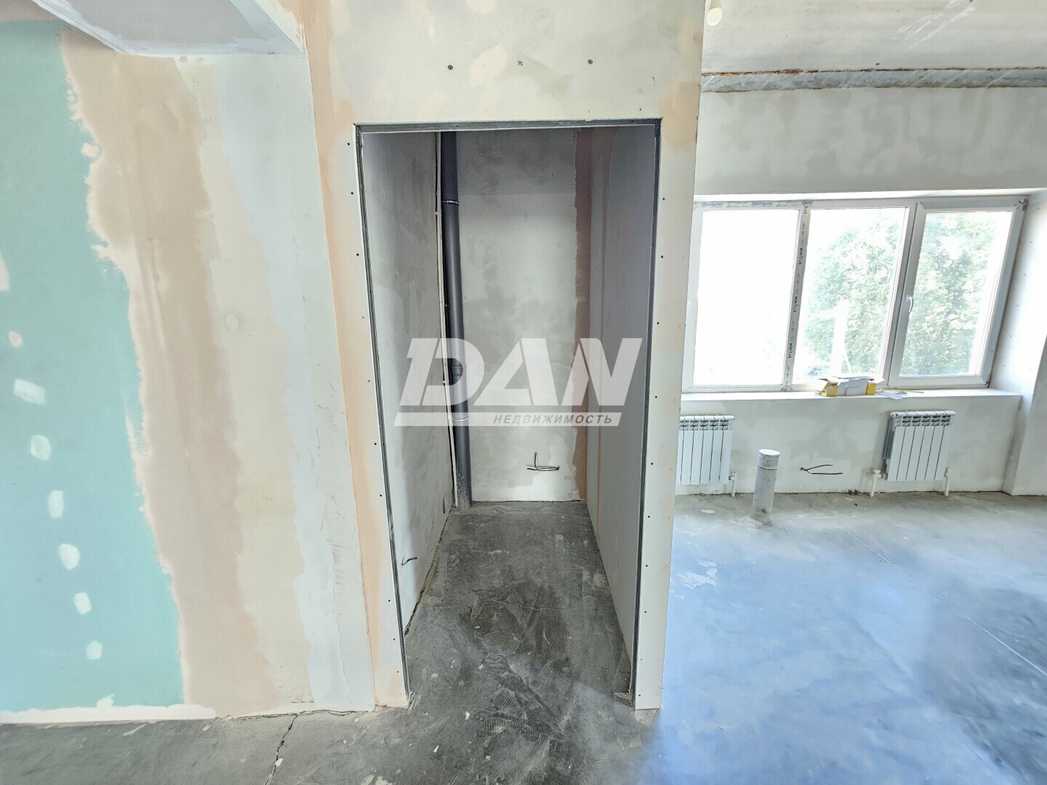 Помещение свободного назначения 330 м²
