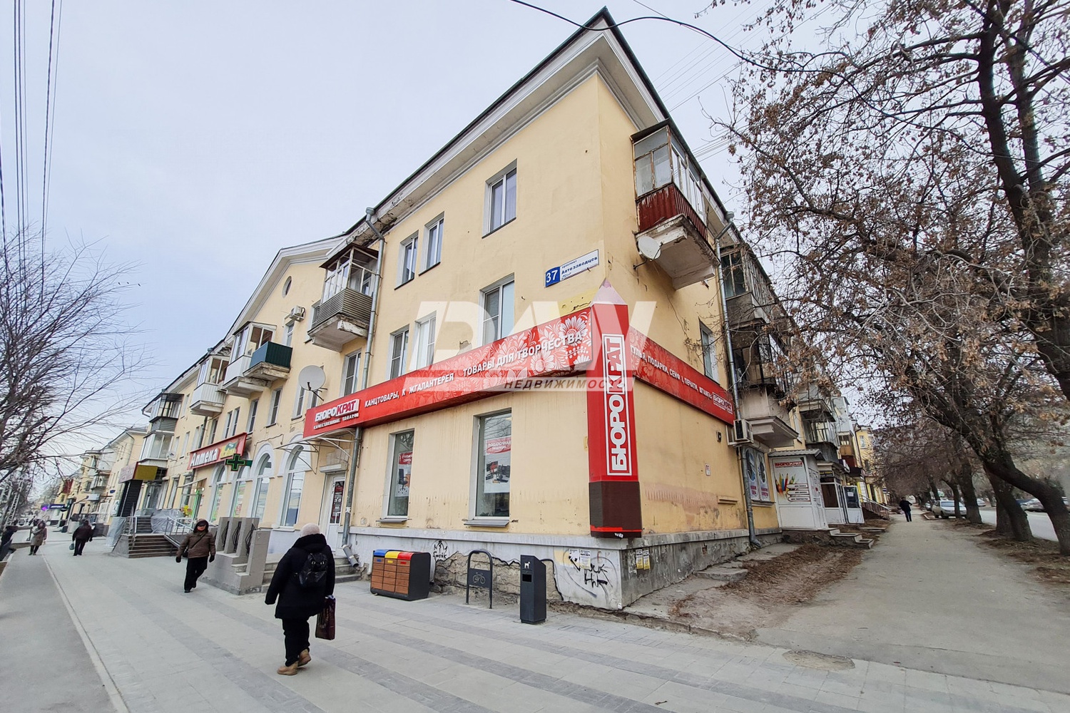 Торговое помещение 232 м²