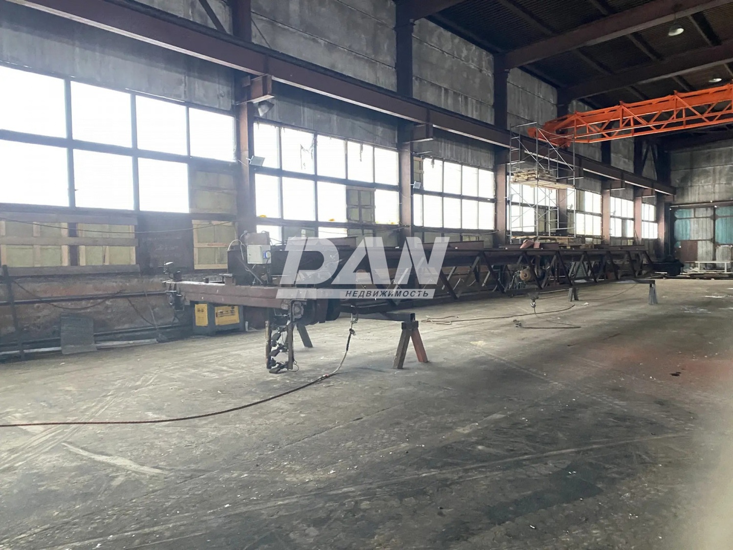 Производственное помещение 2580 м²