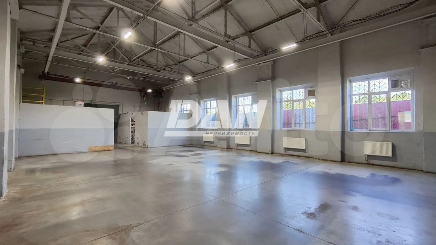 Производственное помещение 550 м²