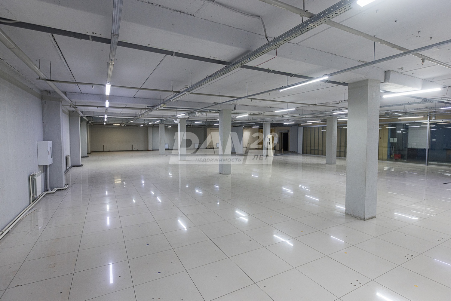 Помещение свободного назначения 780 м²