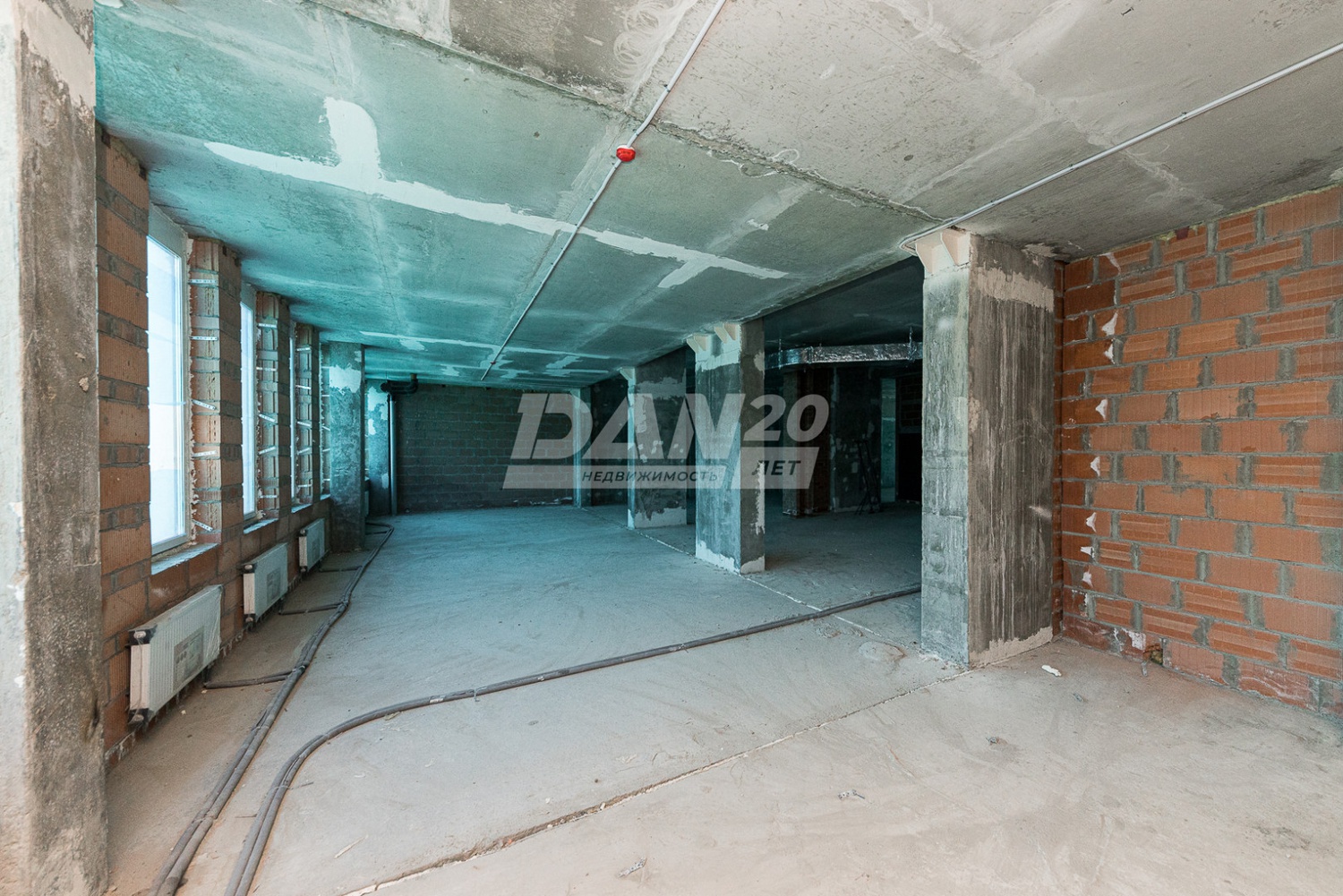 Торговая площадь 289,7 м²