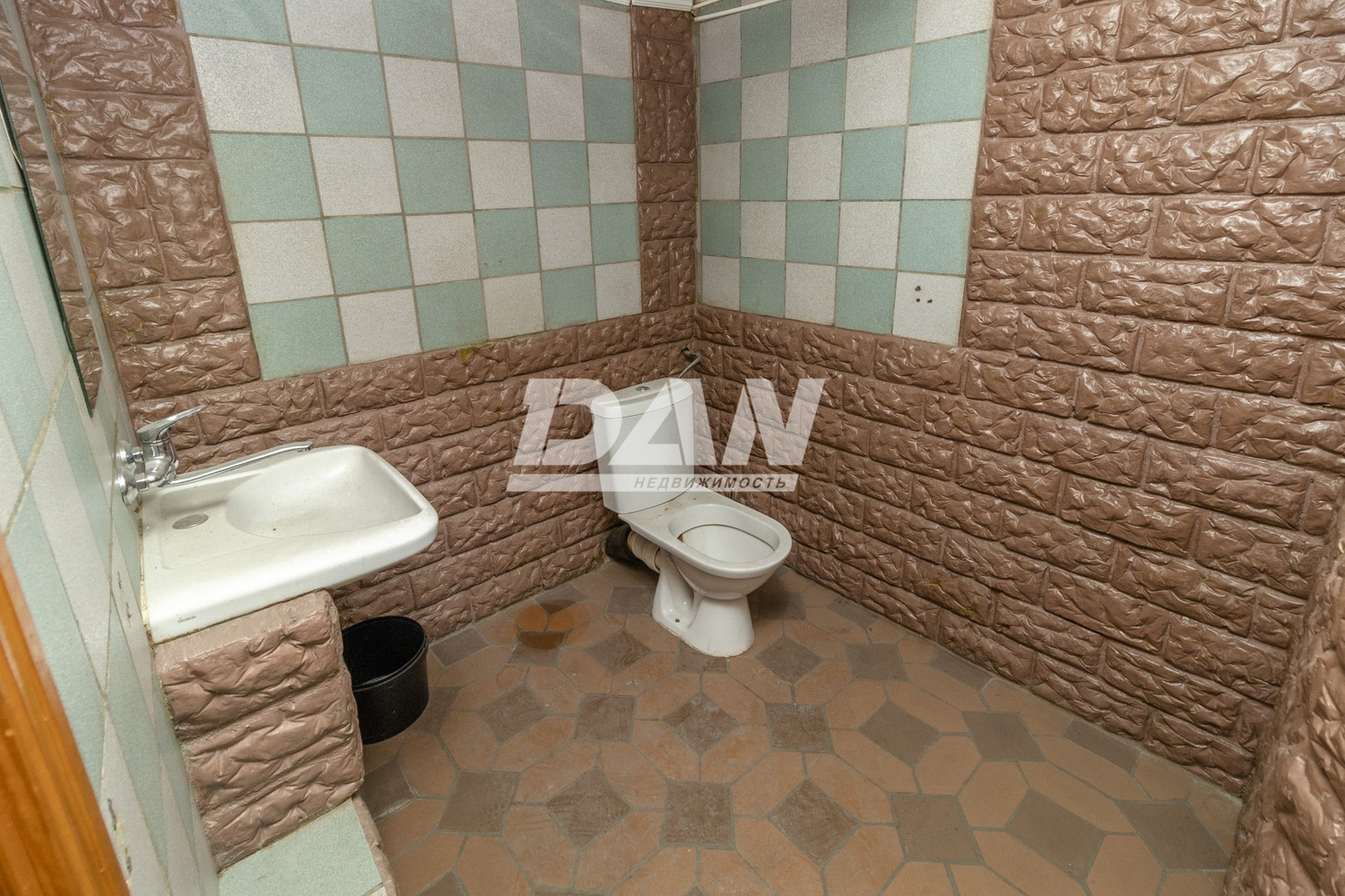 Помещение свободного назначения 534 м²