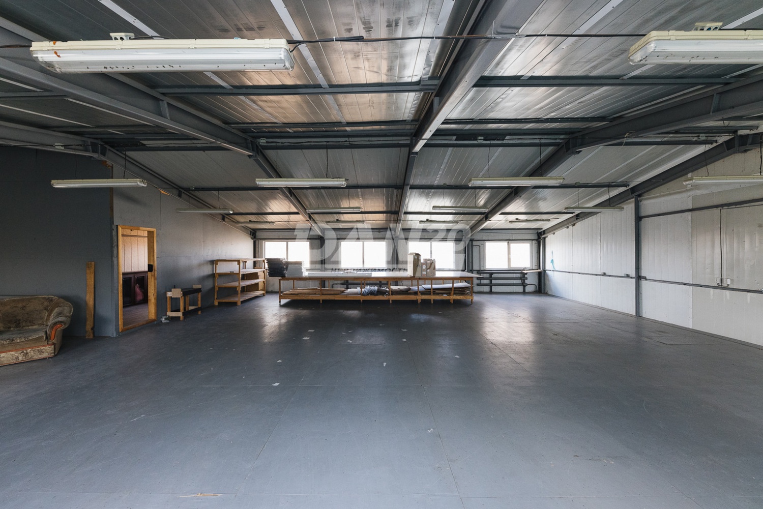 Производственное помещение 1200 м²