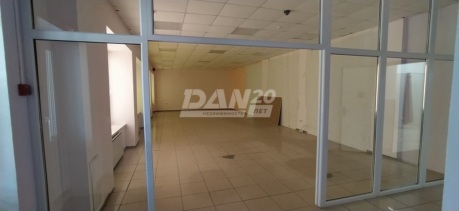 Помещение свободного назначения 112 м²