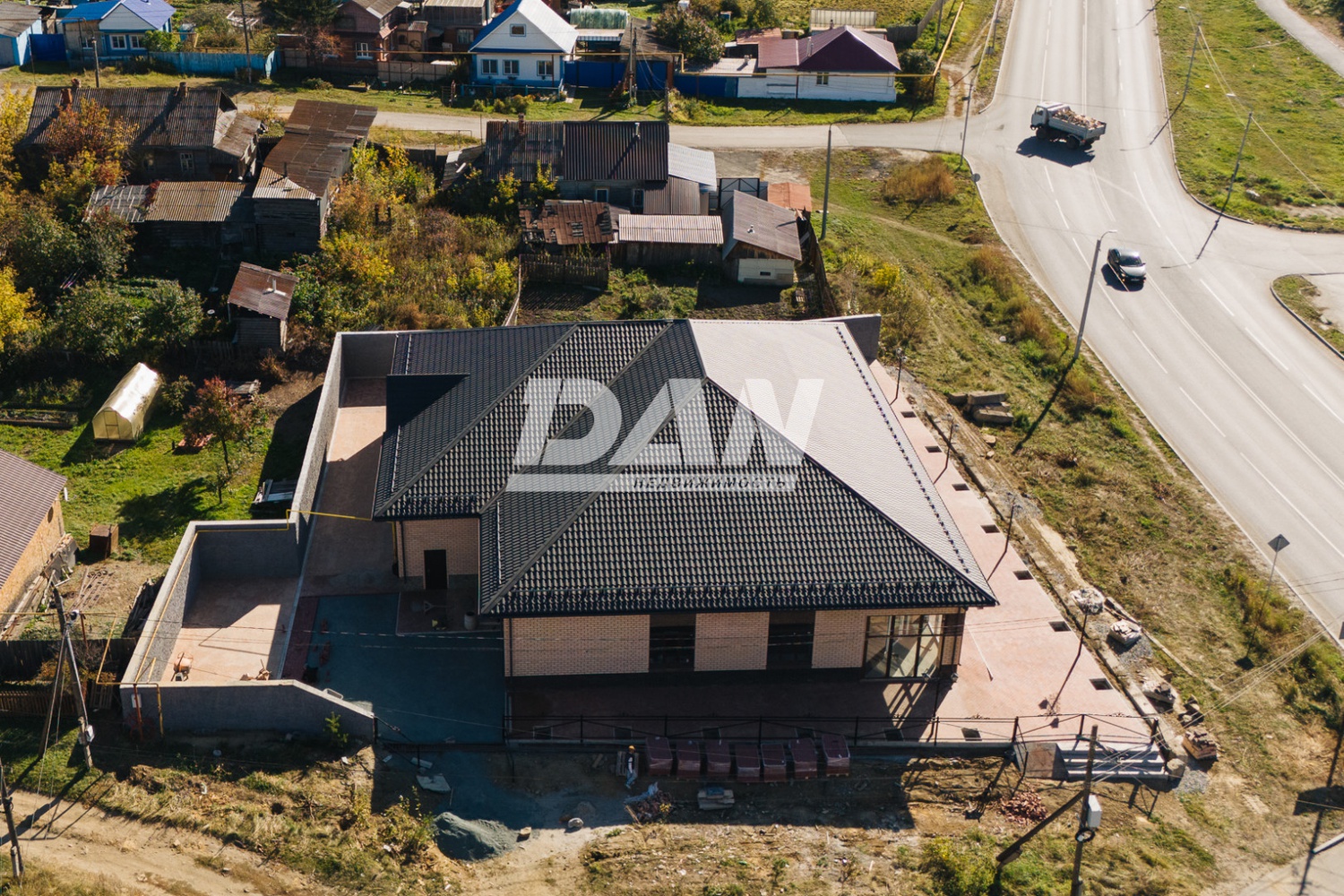 Торговая площадь 461 м²