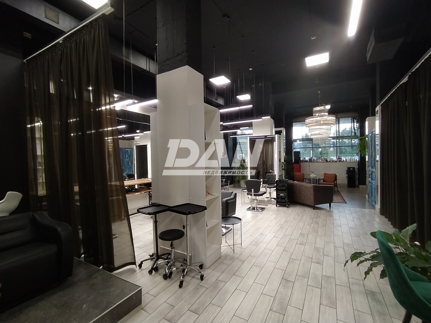 Помещение свободного назначения 195,5 м²
