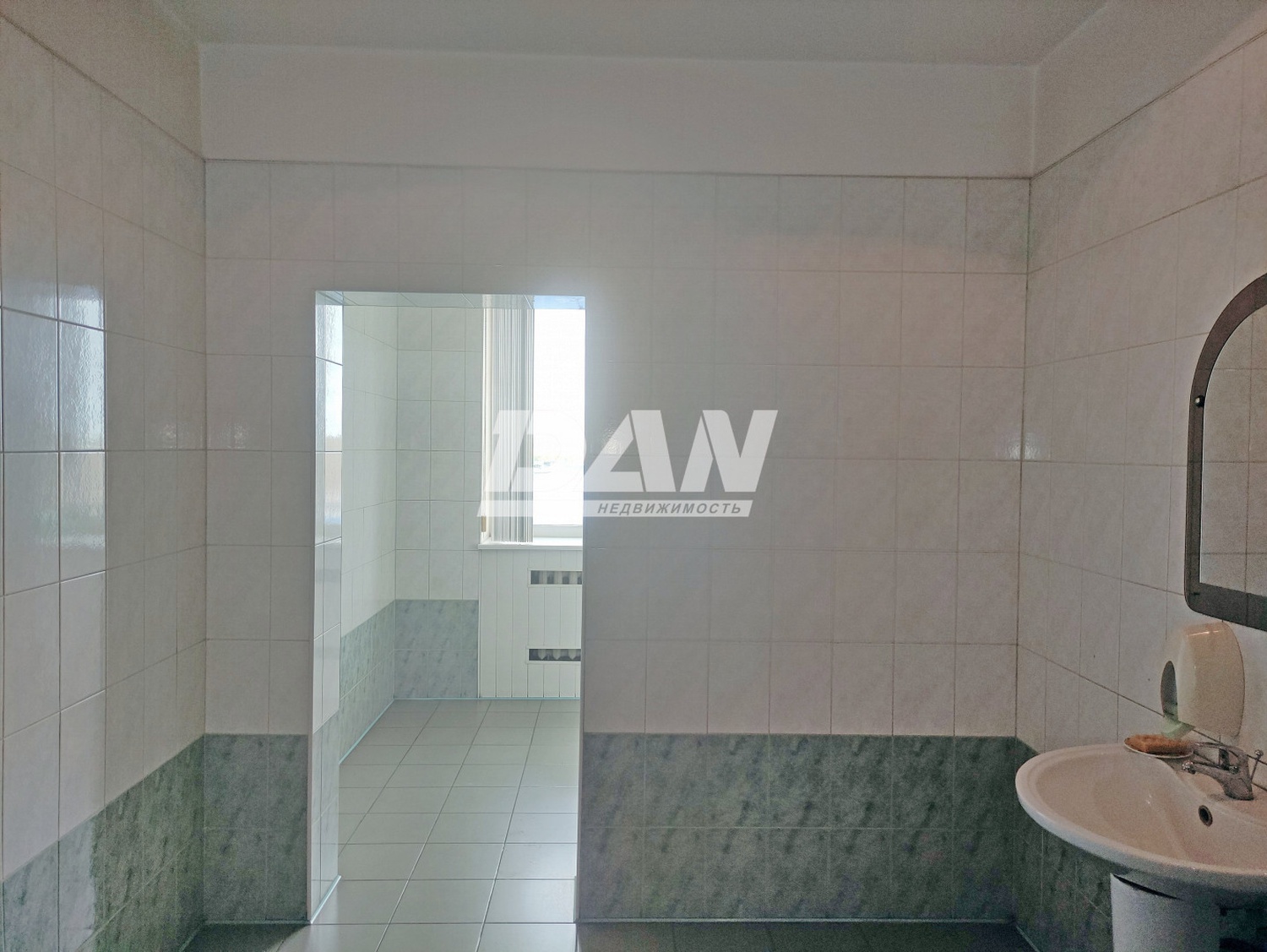 Офис 1030,2 м²