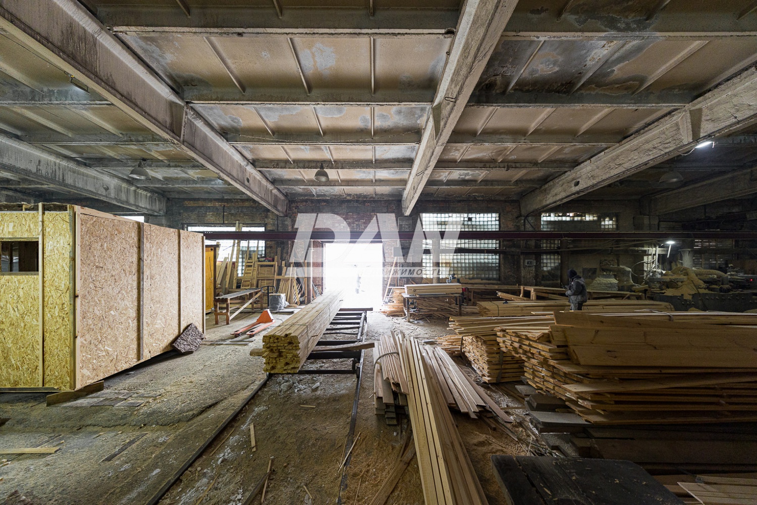 Производственное помещение 2247 м²