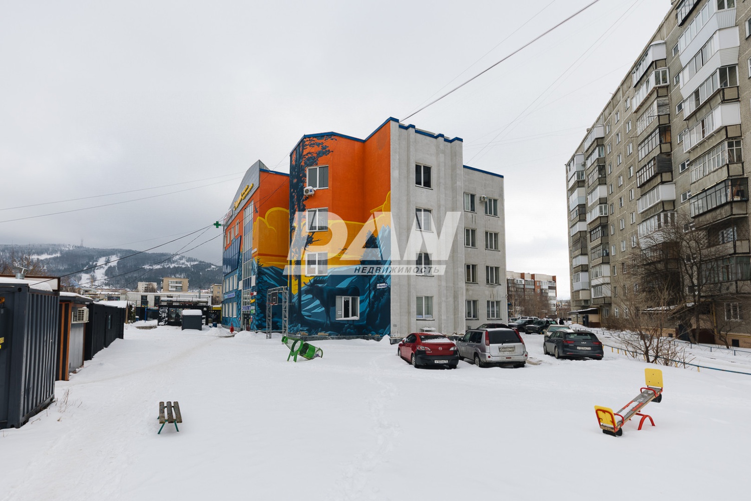 Помещение свободного назначения 407,9 м²