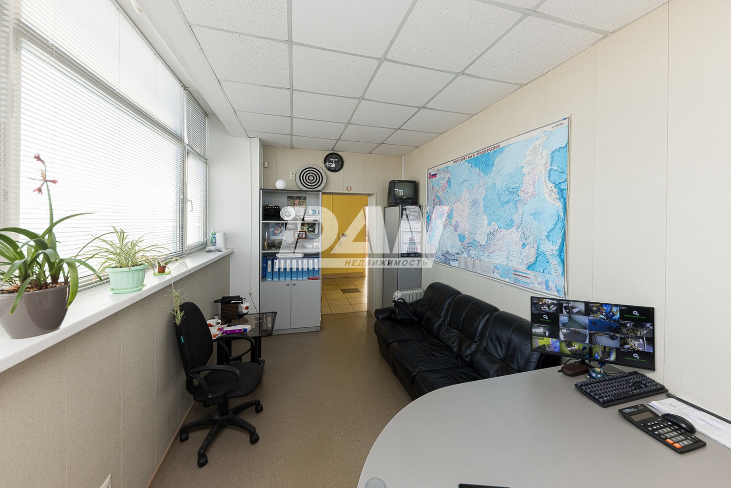 Офис 824,7 м²