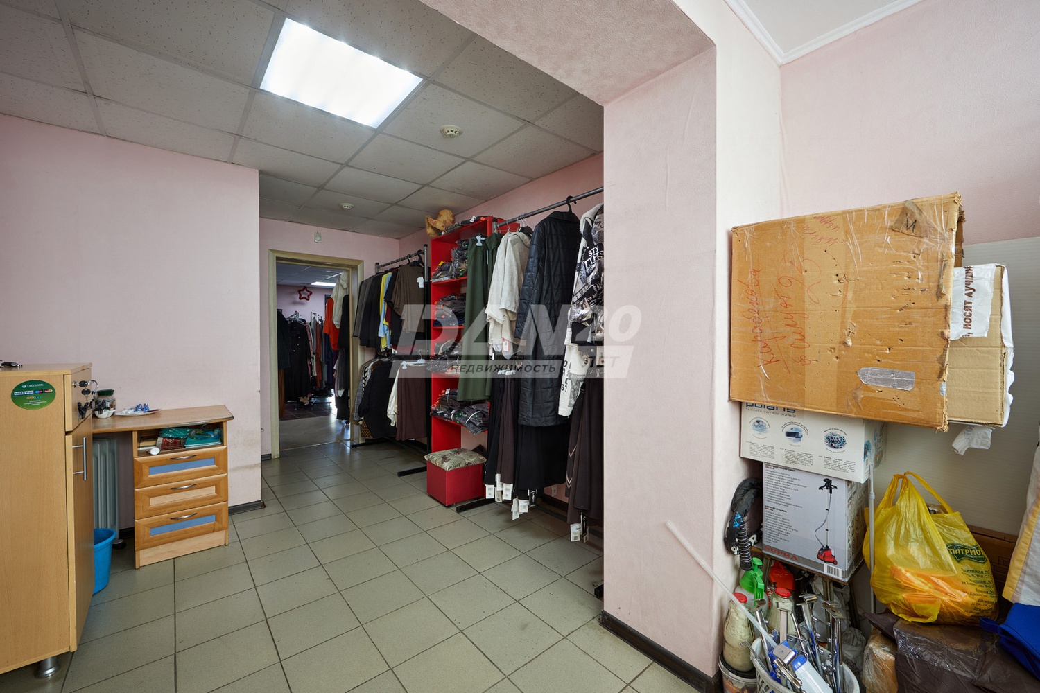 Торговая площадь 72,7 м²