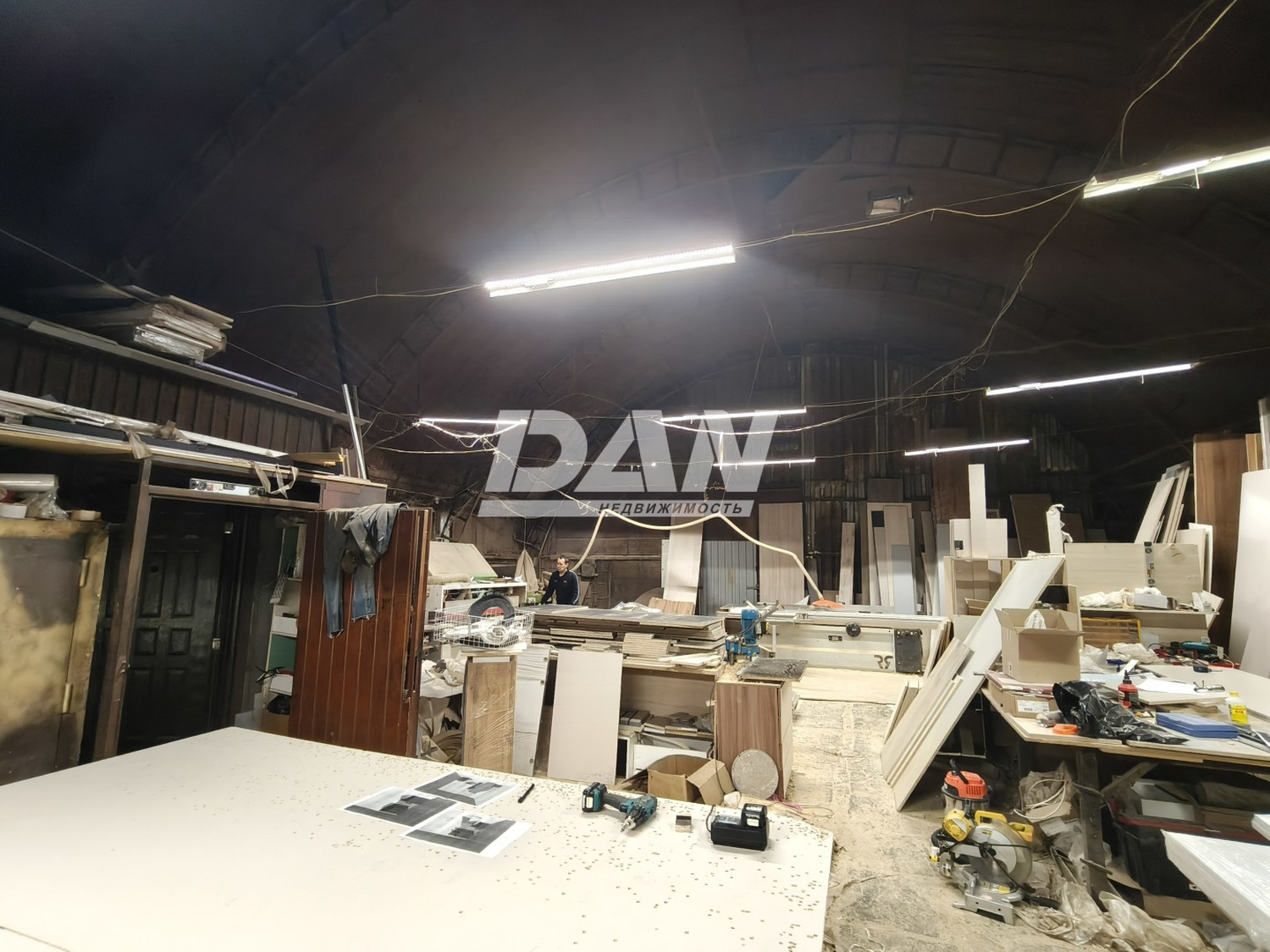 Производственное помещение 453 м²