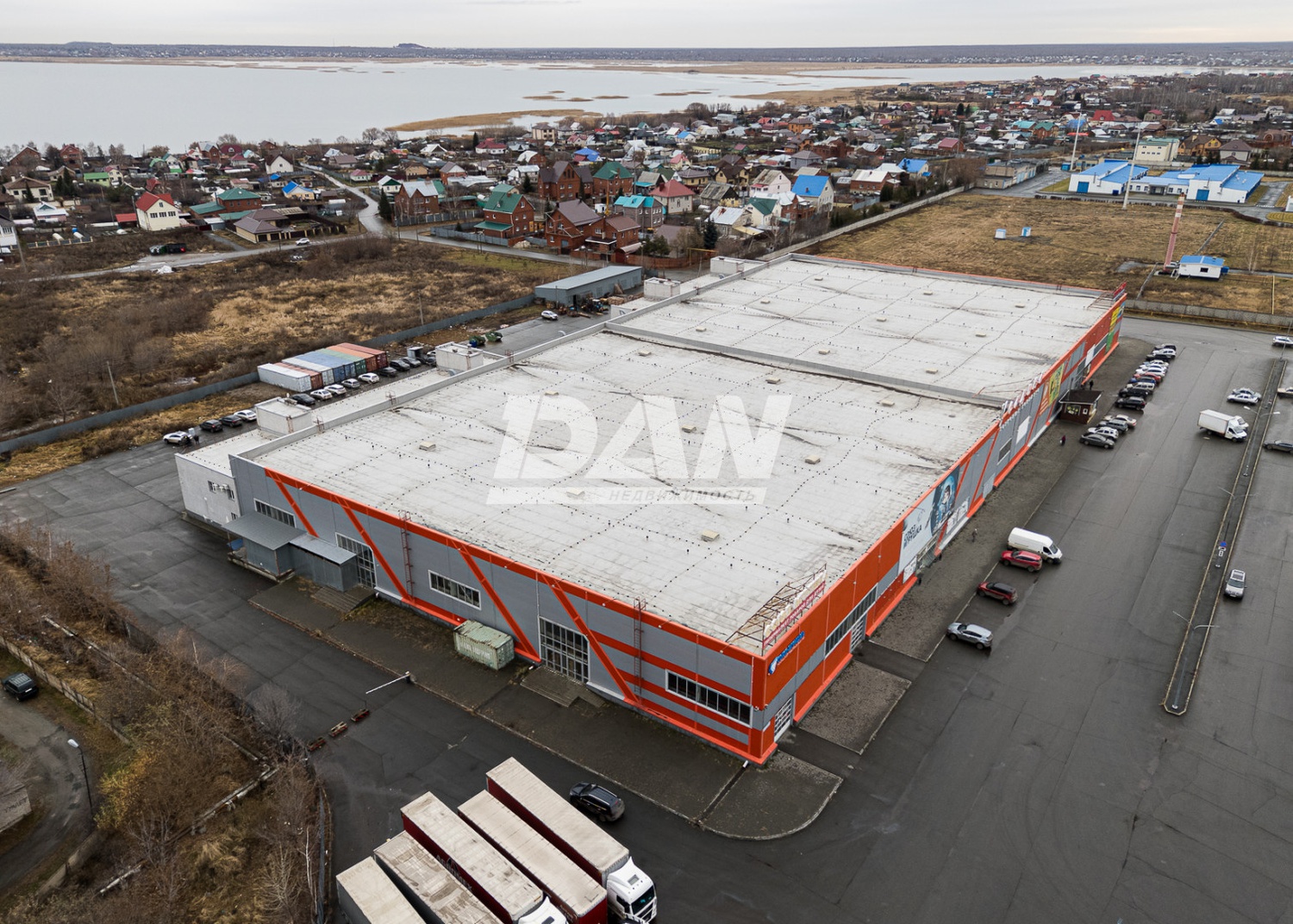 Склад 7102 м²