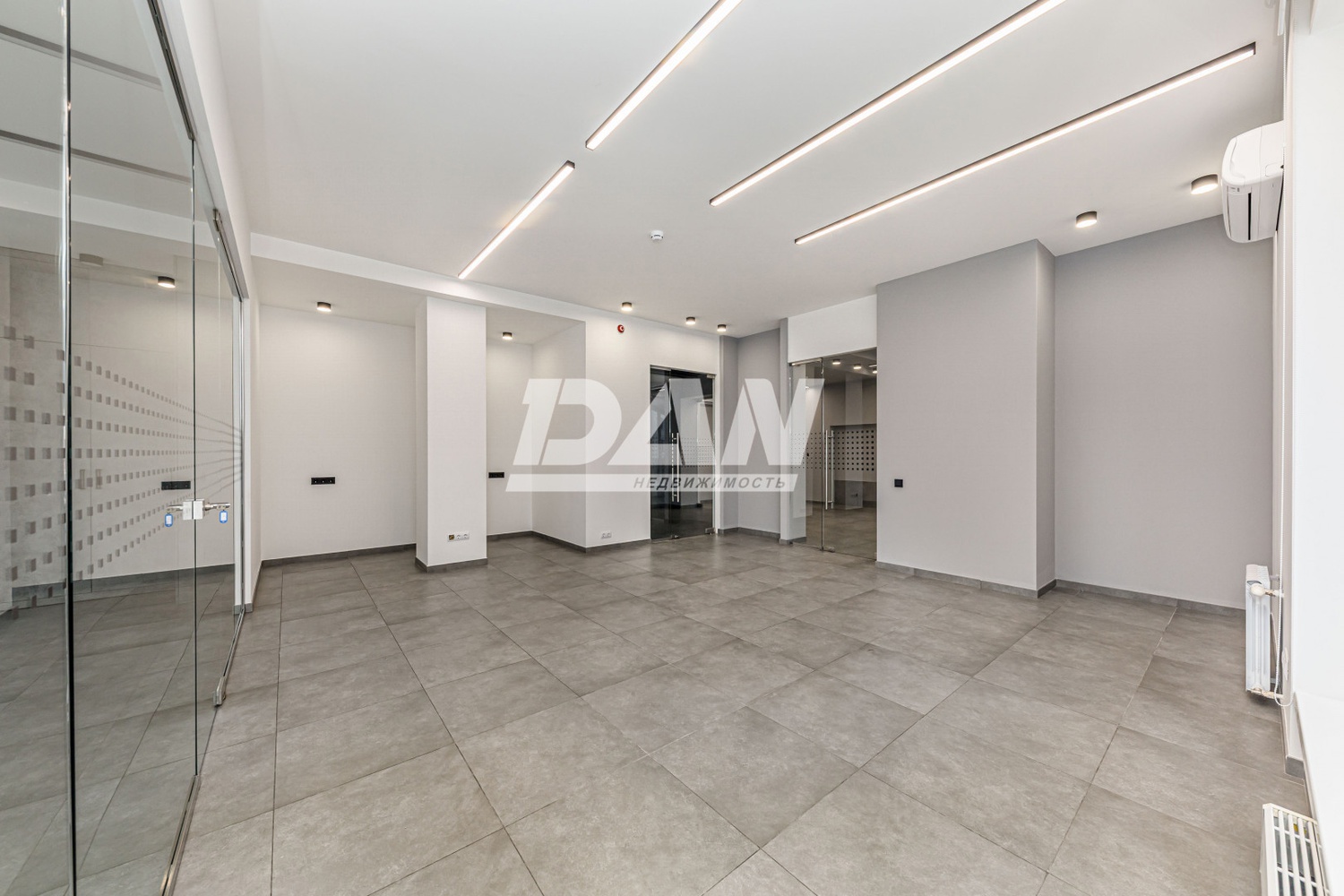 Торговое помещение 267,2 м²