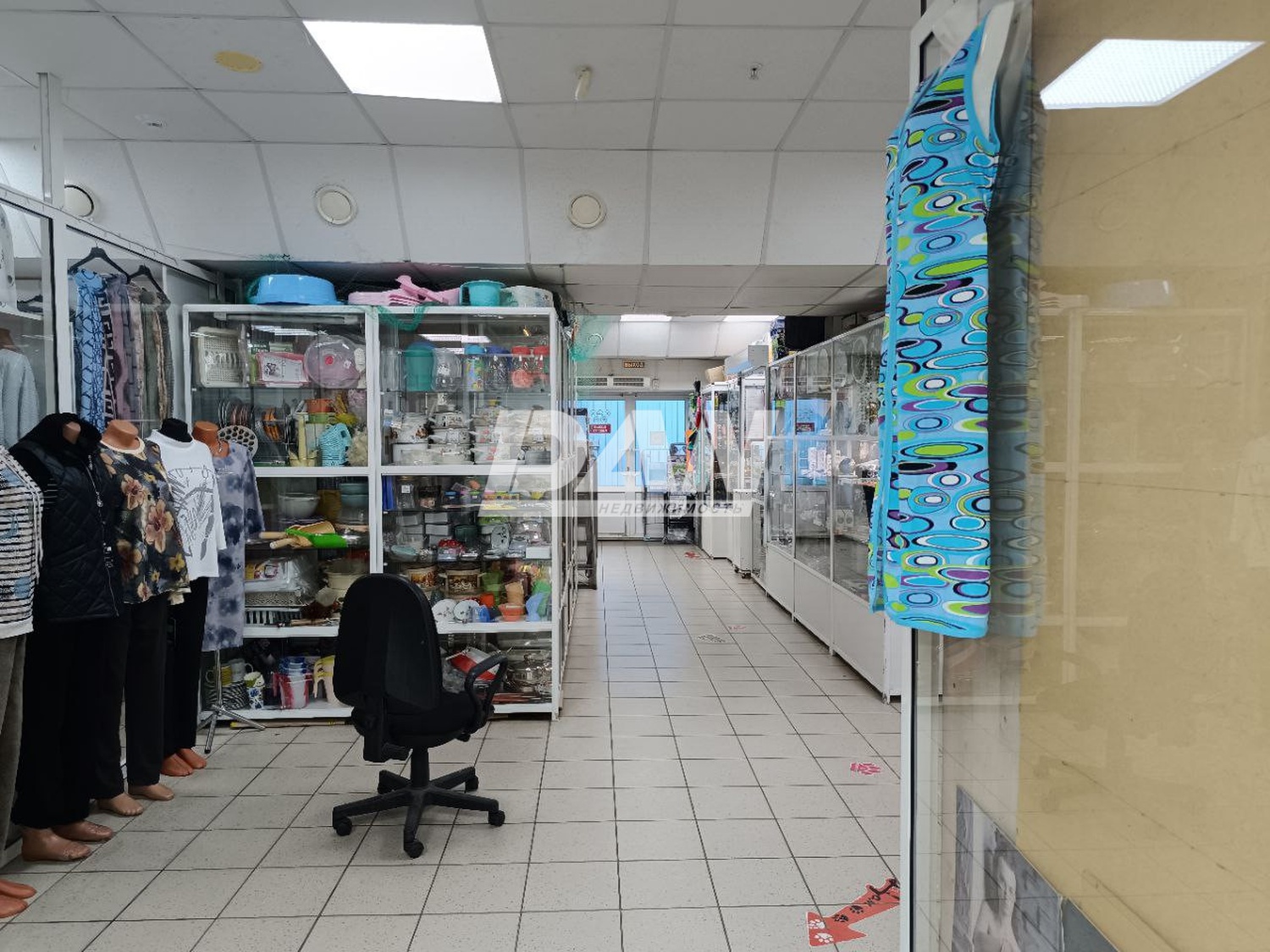 Торговое помещение 97 м²