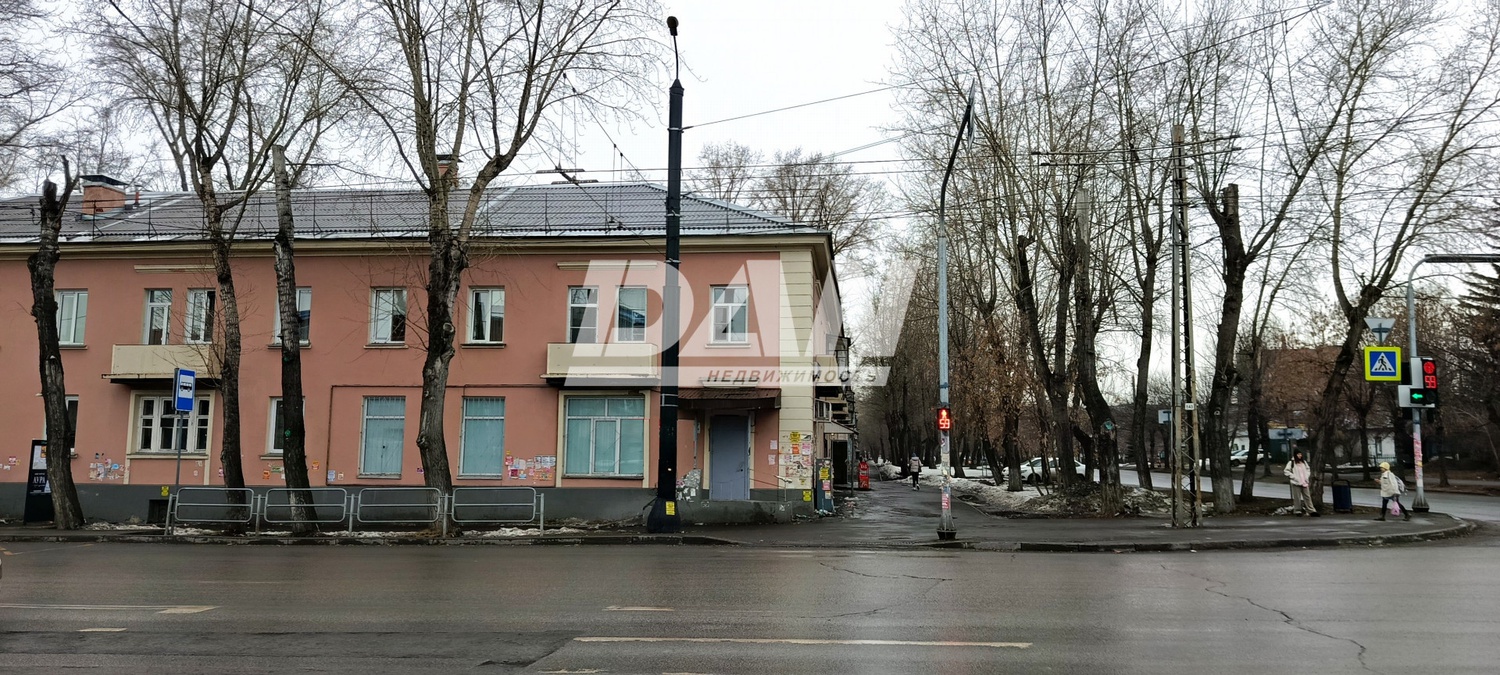 Помещение свободного назначения 107,8 м²