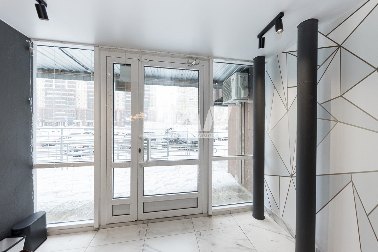 Помещение свободного назначения 93 м²