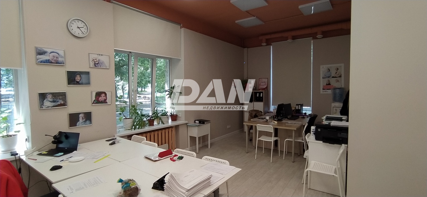 Помещение свободного назначения 236,5 м²