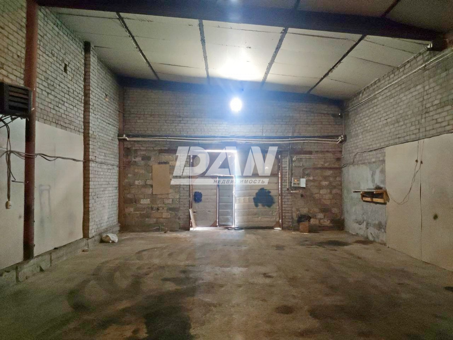 Склад 372,1 м²