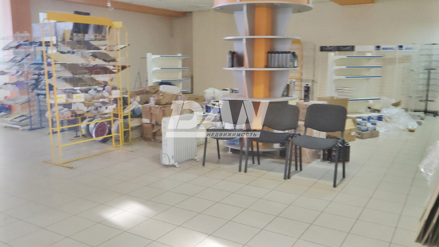 Помещение свободного назначения 339 м²