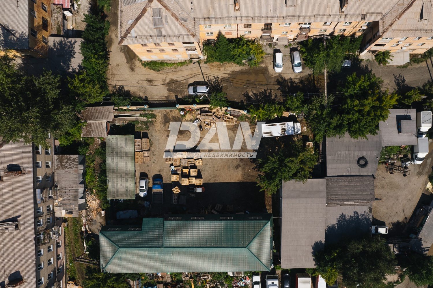 Земельный участок 1500 м²