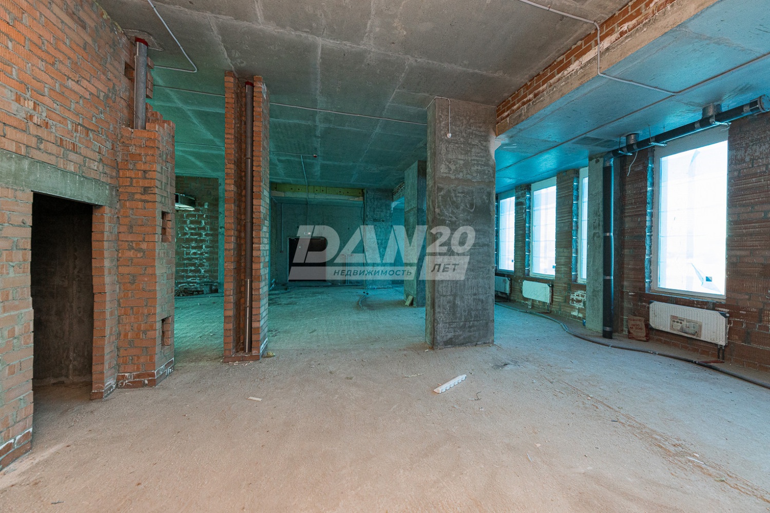 Торговая площадь 296,8 м²