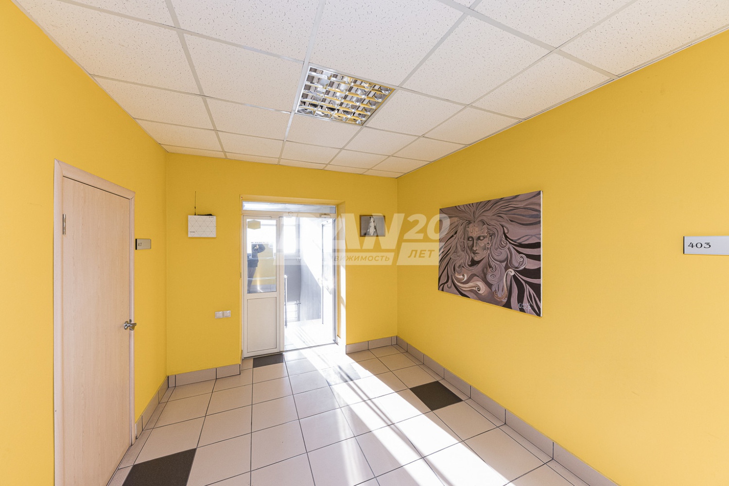 Офис 824,7 м²