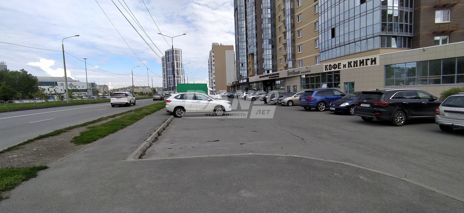 Помещение свободного назначения 347,5 м²