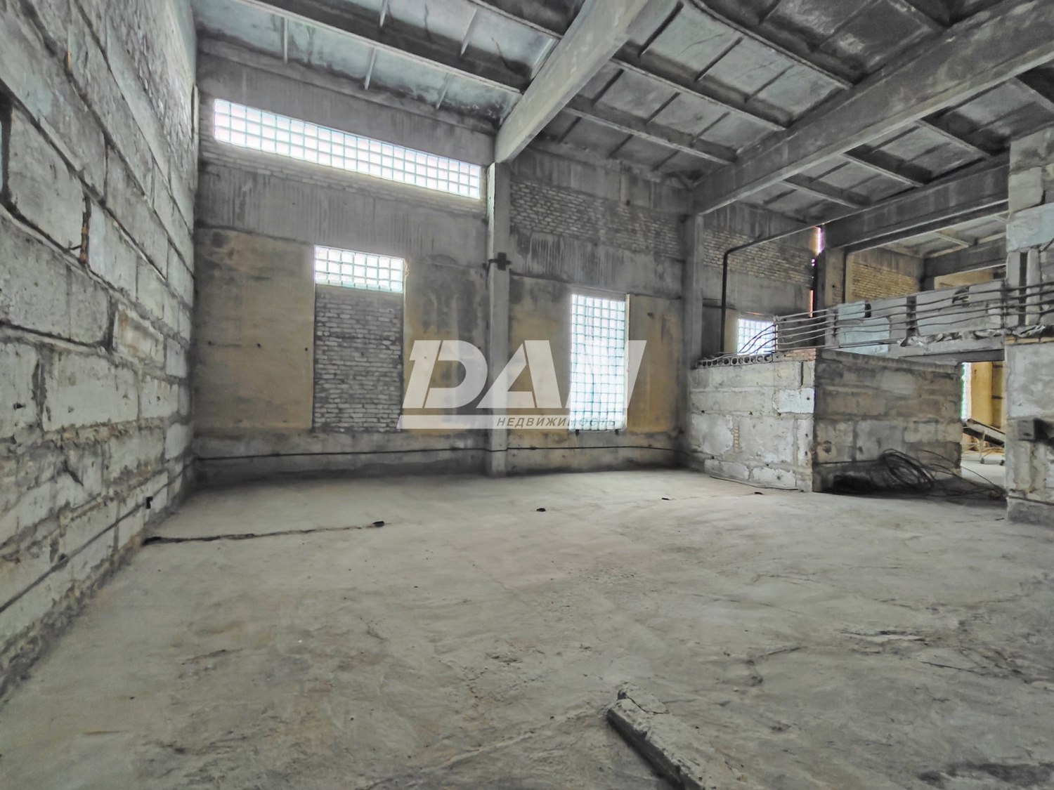 Производственное помещение 5359 м²