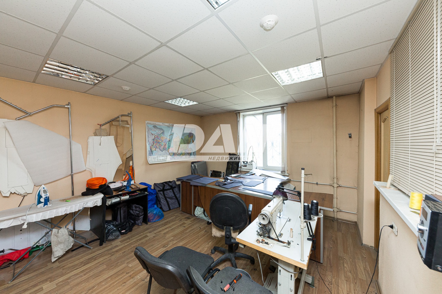 Производственное помещение 944 м²