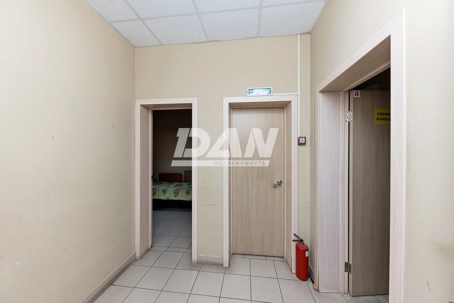 Помещение свободного назначения 414 м²