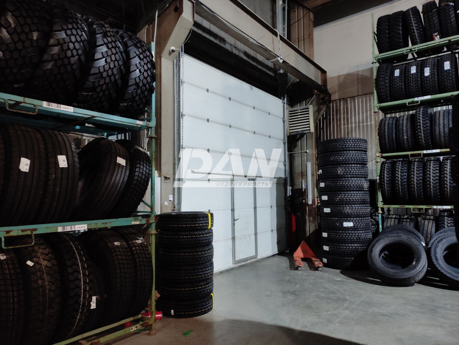 Производственное помещение 1179 м²